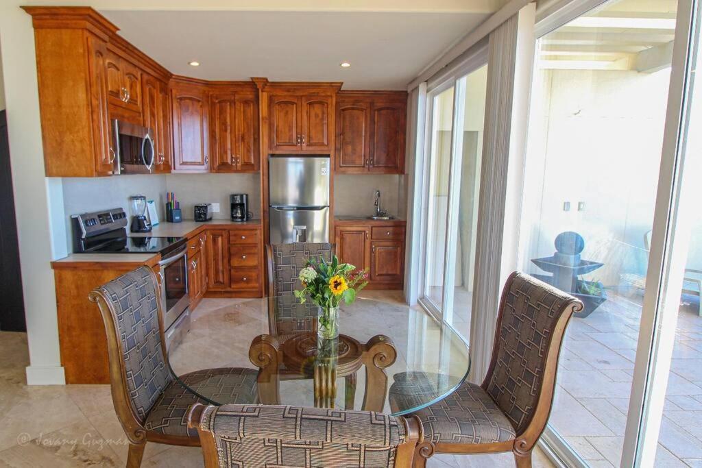 Access - Beach Penthouse Papas And Beer 2 Miles Wifi โรซาริโต ภายนอก รูปภาพ